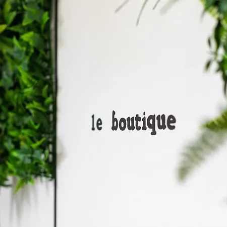 Home2book Le Boutique *